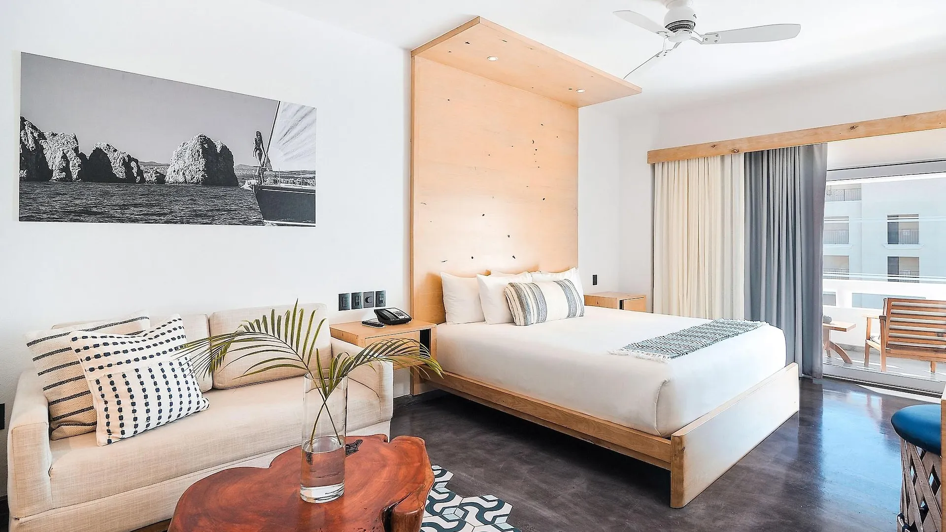 Bahia Hotel & Beach House Cabo San Lucas