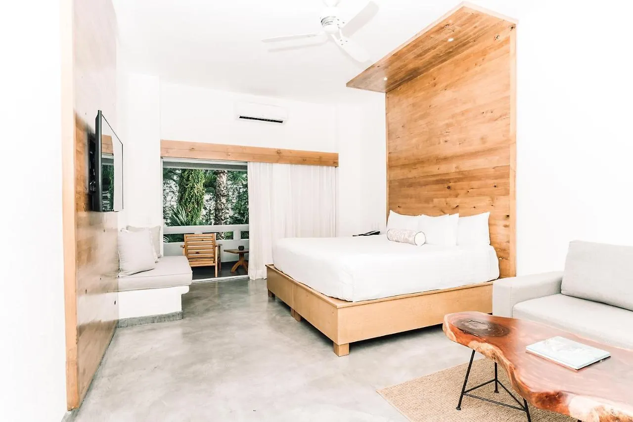 Bahia Hotel & Beach House Cabo San Lucas