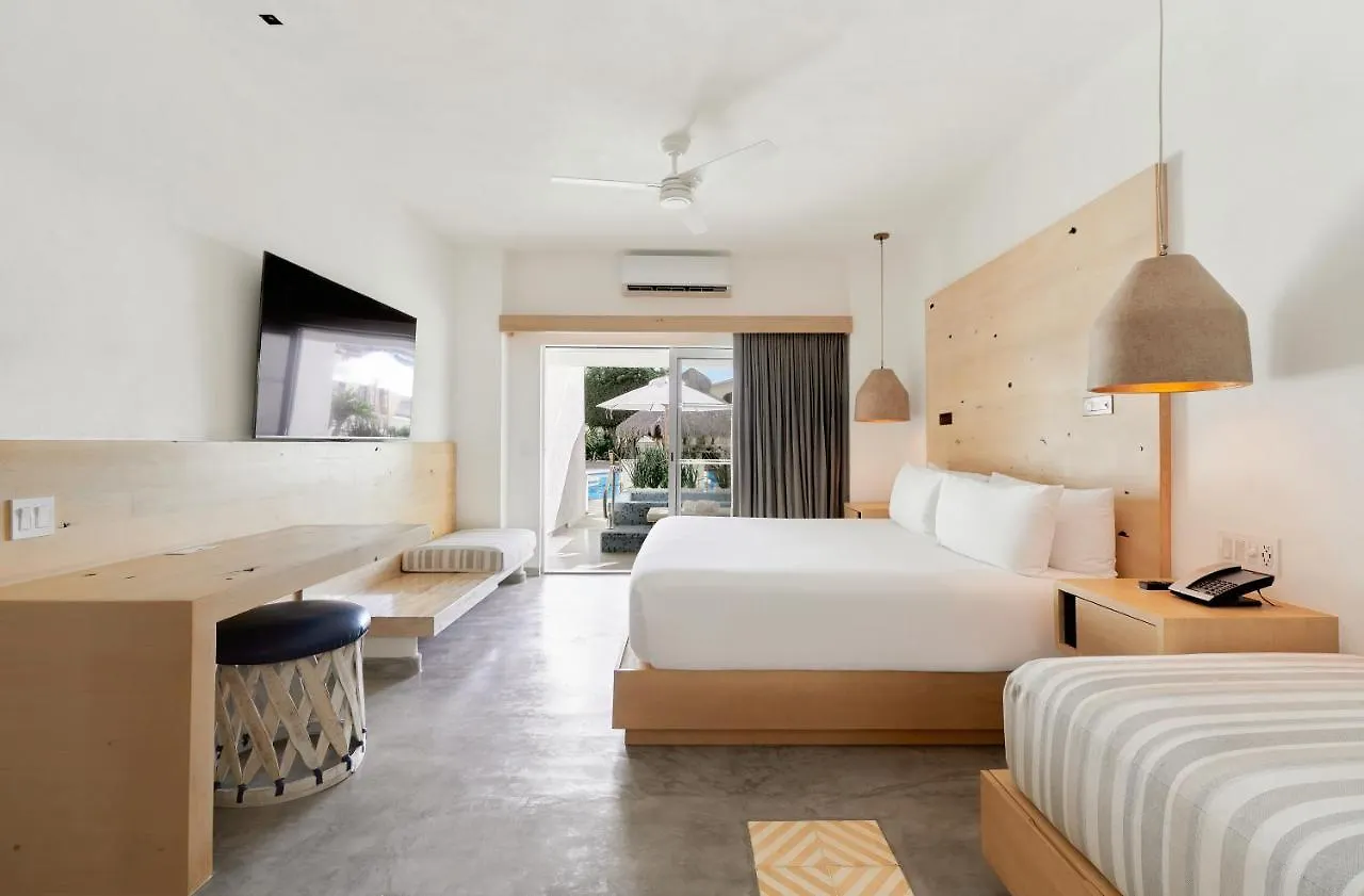 Bahia Hotel & Beach House Cabo San Lucas