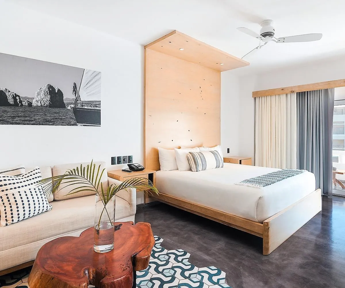 Bahia Hotel & Beach House Cabo San Lucas